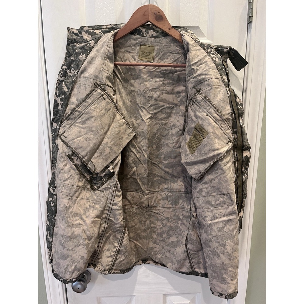 NWT‎ US Army UCP Digital Camo (ACU) Combat Aircrew Coat/Jacket Small Regular - Picture 3 of 8